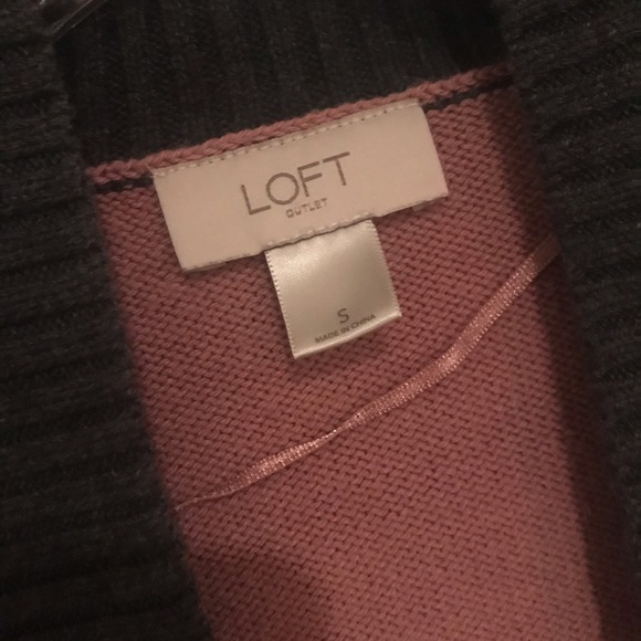 3/$10 Loft Cardigan - Picture 3 of 3